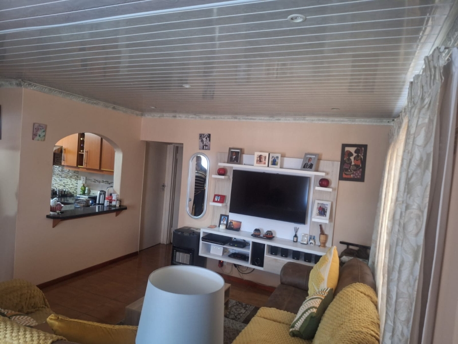 2 Bedroom Property for Sale in Zwelitsha Zone 1 Eastern Cape